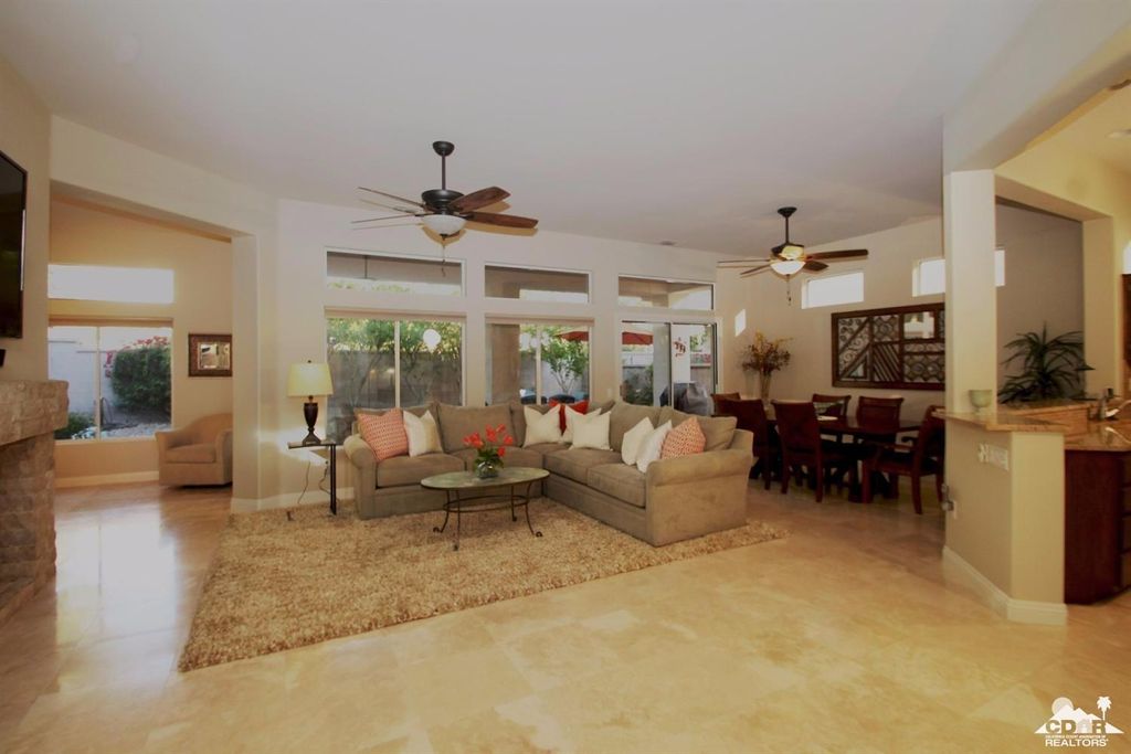 listing image 10996647525080419620