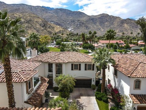 Single Family Residence in Palm Springs CA 550 Indian Canyon.jpg