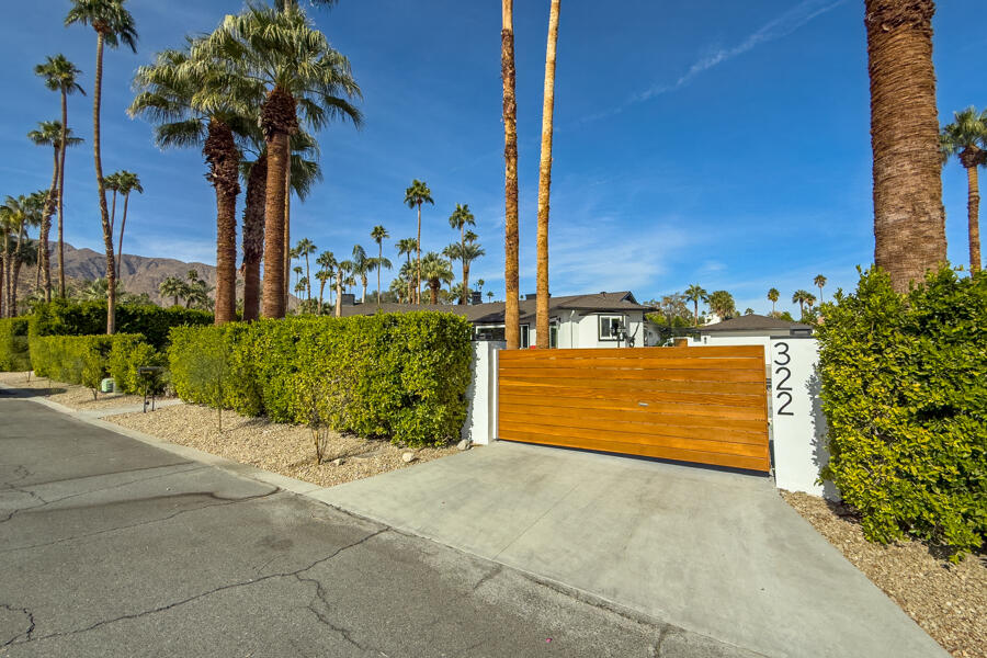 Palm Springs, California 92262, United States, 3 Bedrooms Bedrooms, ,3 BathroomsBathrooms,Residential,Active,31553