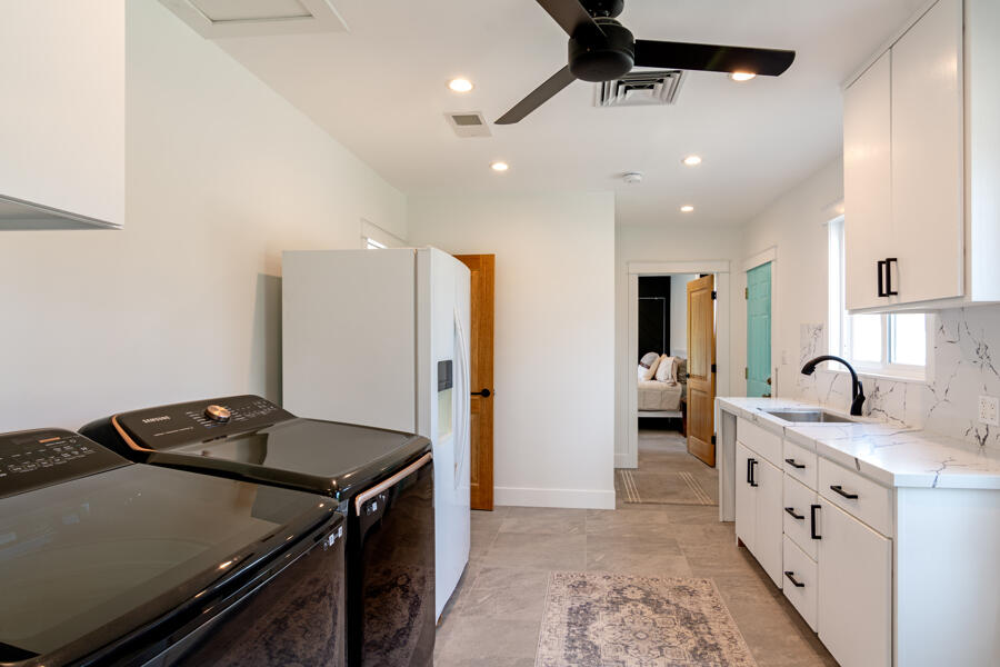 Palm Springs, California 92262, United States, 3 Bedrooms Bedrooms, ,3 BathroomsBathrooms,Residential,Active,31553