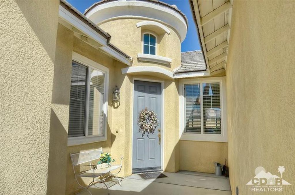listing image 10994586809374049997