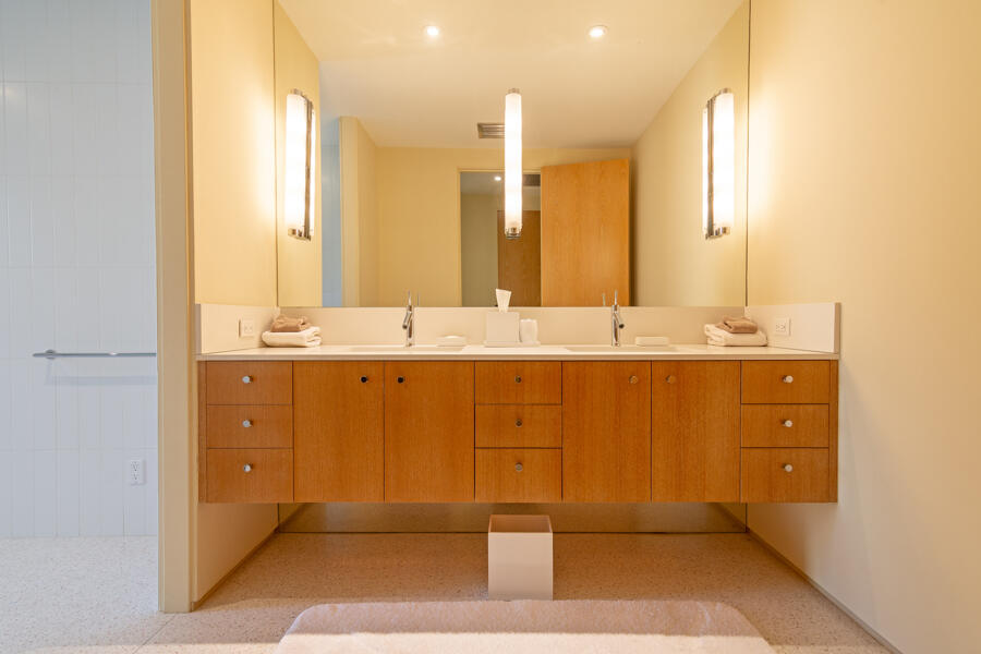 Palm Springs, California 92262, United States, 4 Bedrooms Bedrooms, ,4 BathroomsBathrooms,Residential,Pending,38088