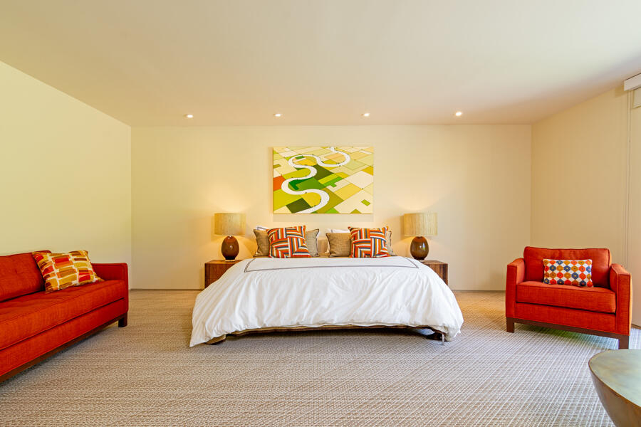 Palm Springs, California 92262, United States, 4 Bedrooms Bedrooms, ,4 BathroomsBathrooms,Residential,Pending,38088