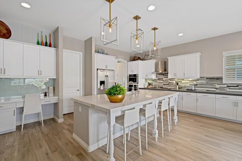 MLS: 219126463