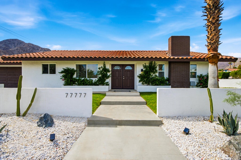 Photo of 77777 Calle Arroba, La Quinta, CA 92253 (MLS # 219152575)