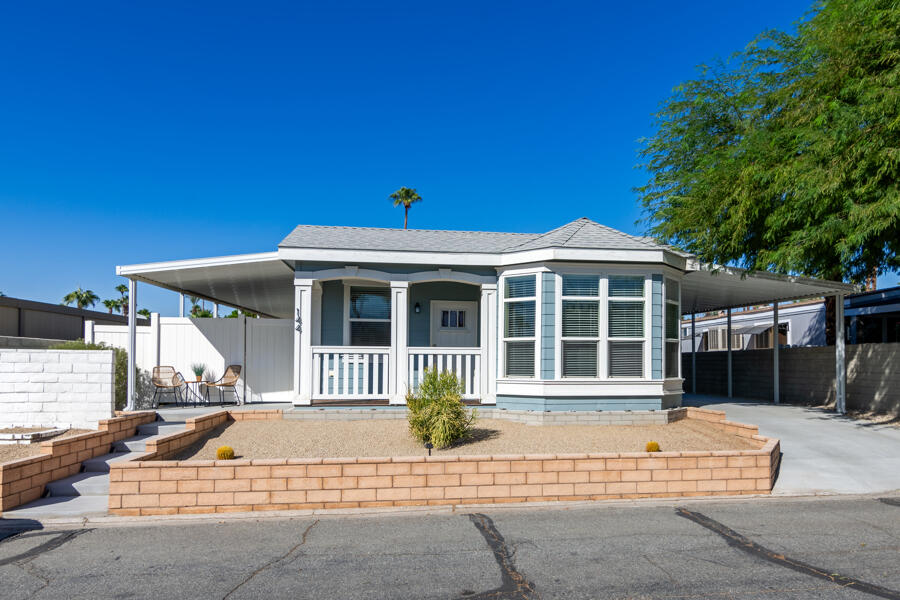 Rancho Mirage, California 92270, United States, 2 Bedrooms Bedrooms, ,2 BathroomsBathrooms,Residential,Pending,37943