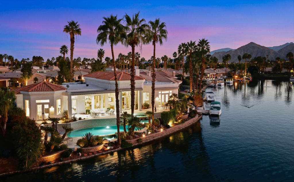 Photo of 47525 Via Montana, La Quinta, CA 92253 (MLS # 219141432)