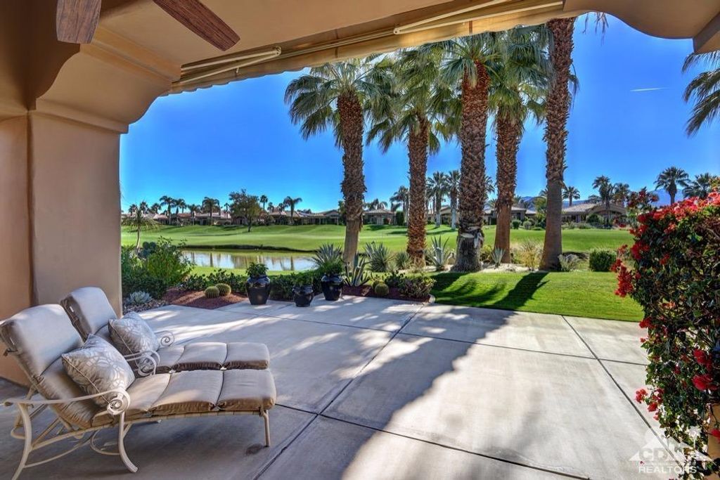 listing image 10998077842240291670