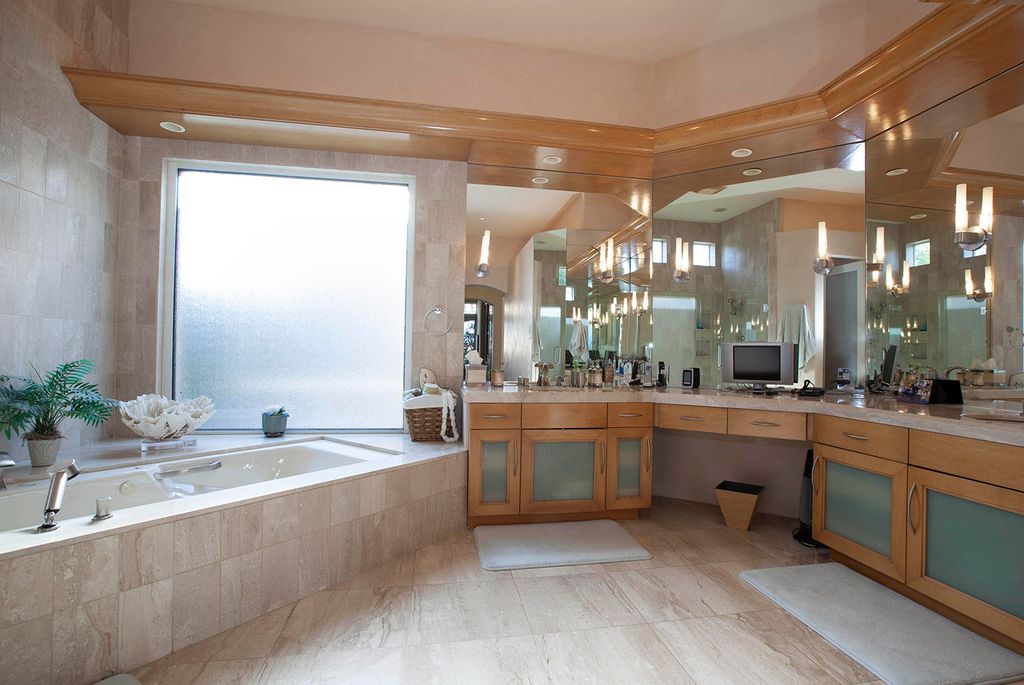 listing image 1099663331377