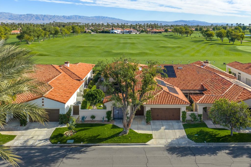 Photo of 50940 Mango, La Quinta, CA 92253 (MLS # 219141143)