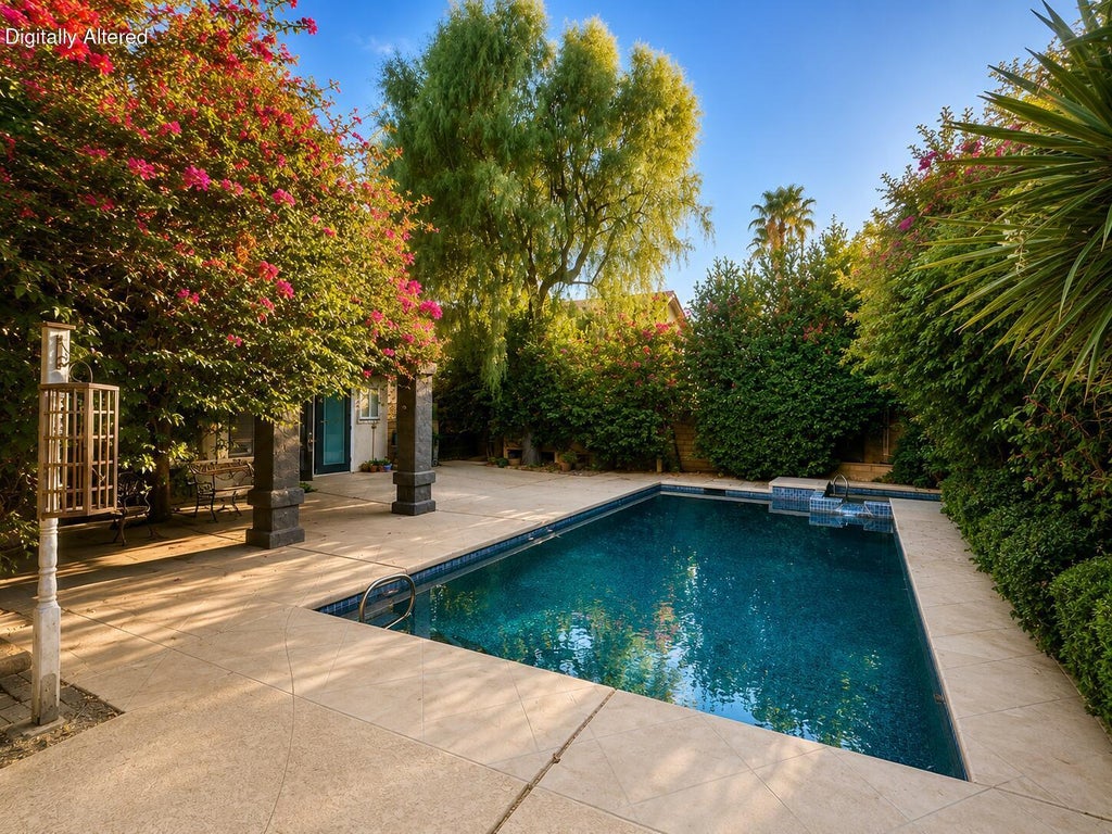Photo of 78710 VÃ­A Sonata, La Quinta, CA 92253 (MLS # 219152341)
