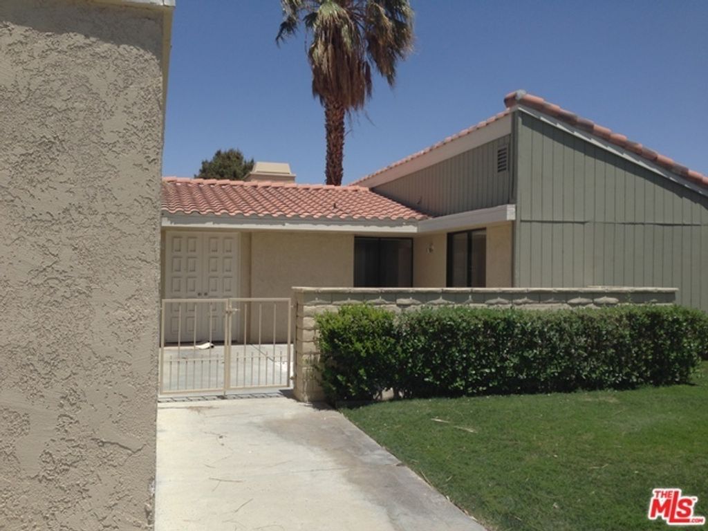 listing image 10997535829619426232