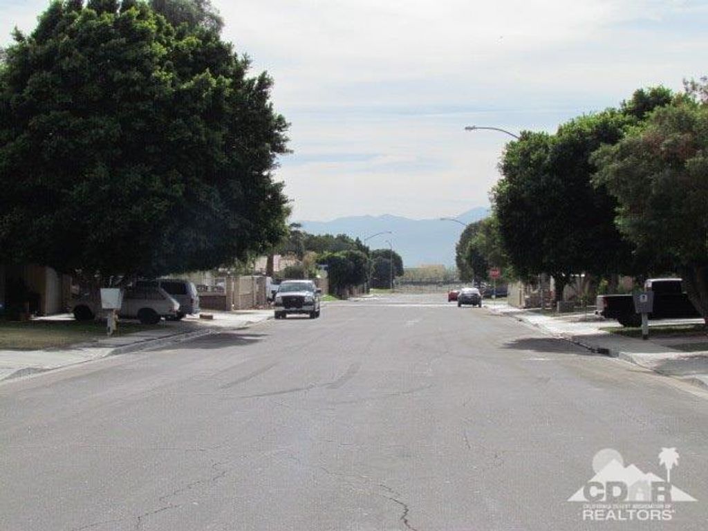 listing image 10995131582247040435