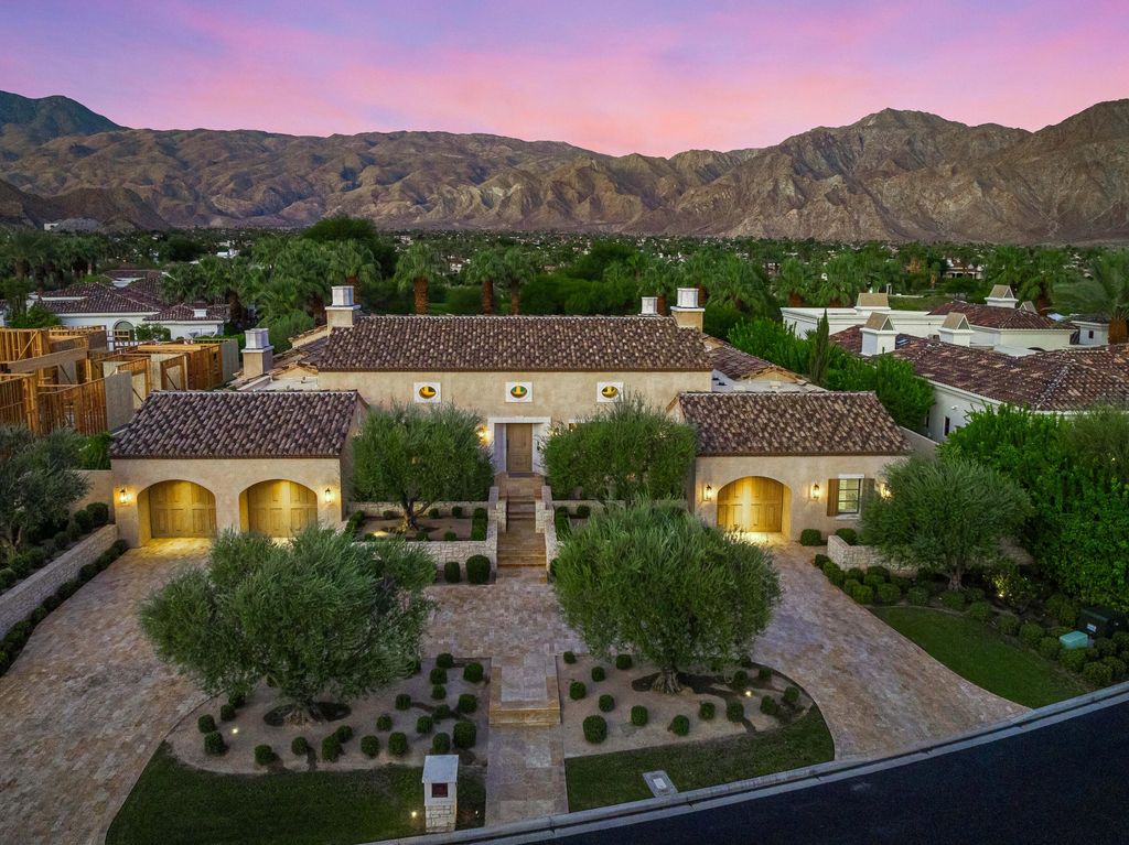 Photo of 52631 Cahuilla Court, La Quinta, CA 92253 (MLS # 219136908)
