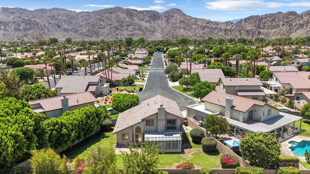 Photo of 78748 Via Sonata, La Quinta, CA 92253 (MLS # 219134463)