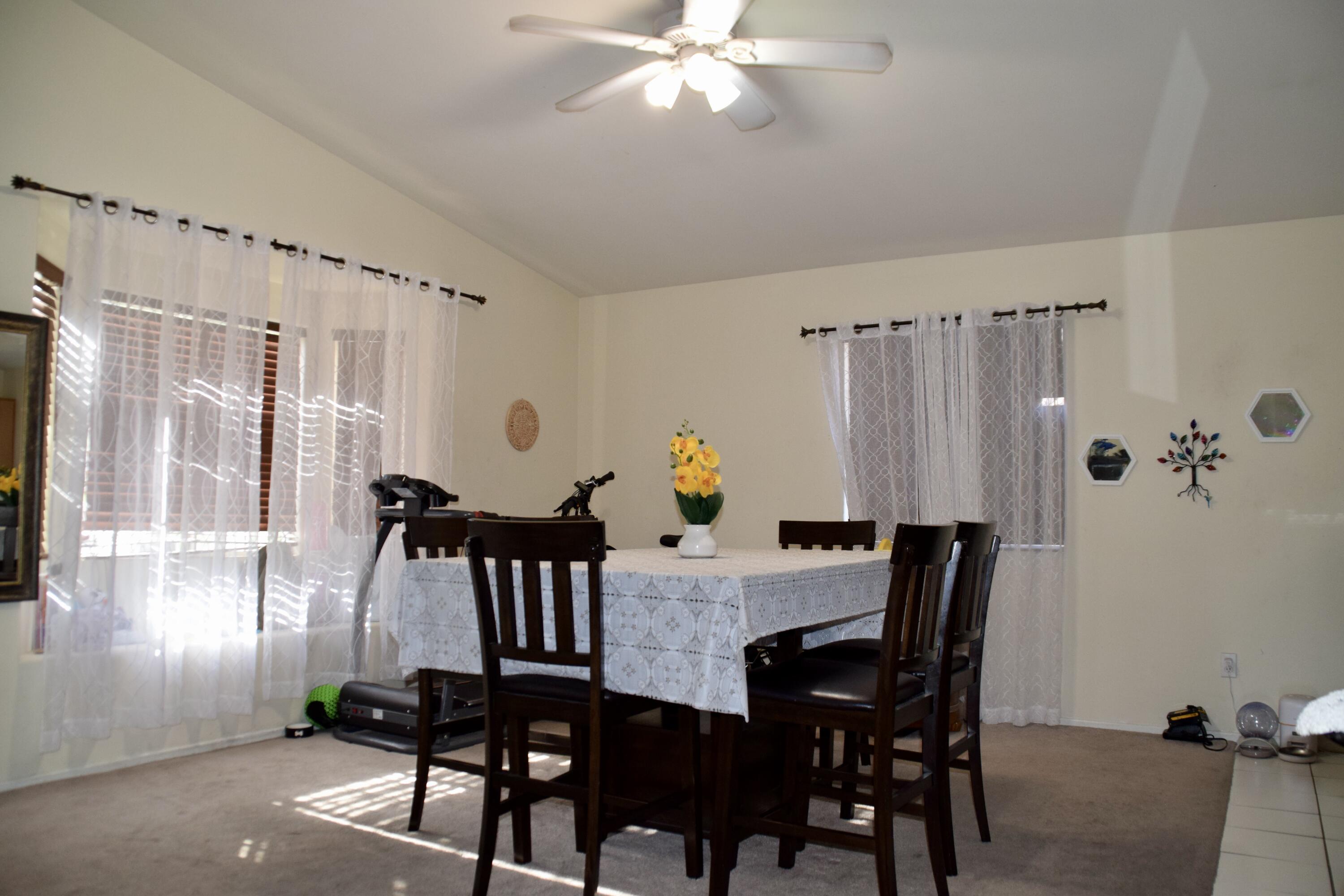 La Quinta, California 92253, United States, 3 Bedrooms Bedrooms, ,2 BathroomsBathrooms,Residential,Pending,125359