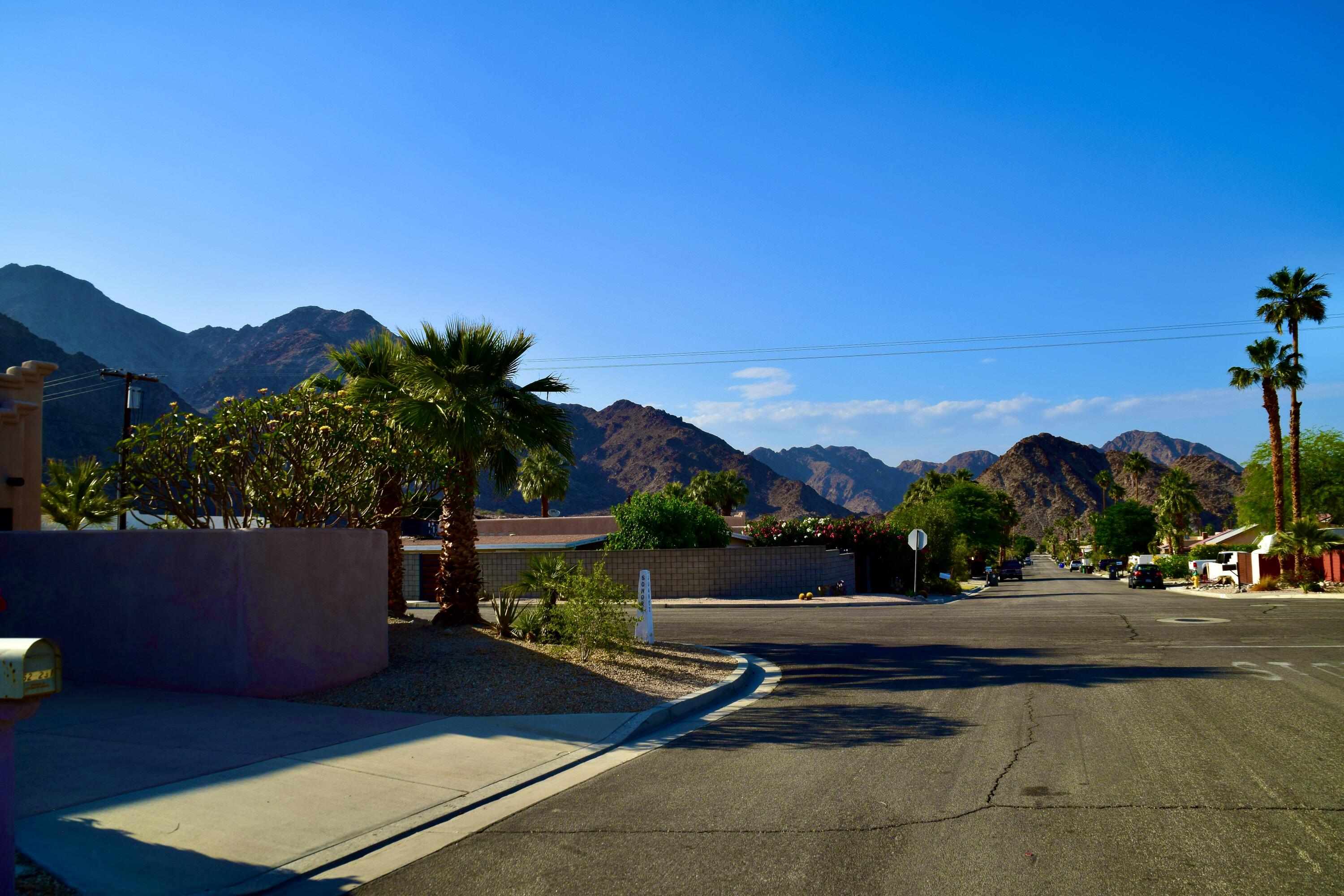 La Quinta, California 92253, United States, 3 Bedrooms Bedrooms, ,2 BathroomsBathrooms,Residential,Pending,125359