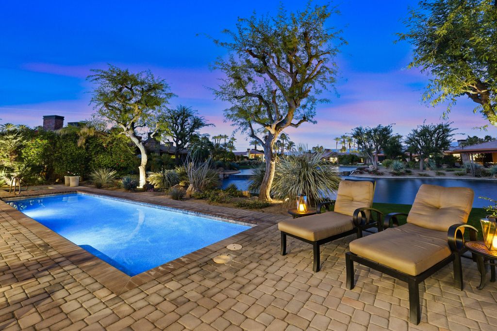 Photo of 79610 Via Sin Cuidado, La Quinta, CA 92253 (MLS # 219141263)