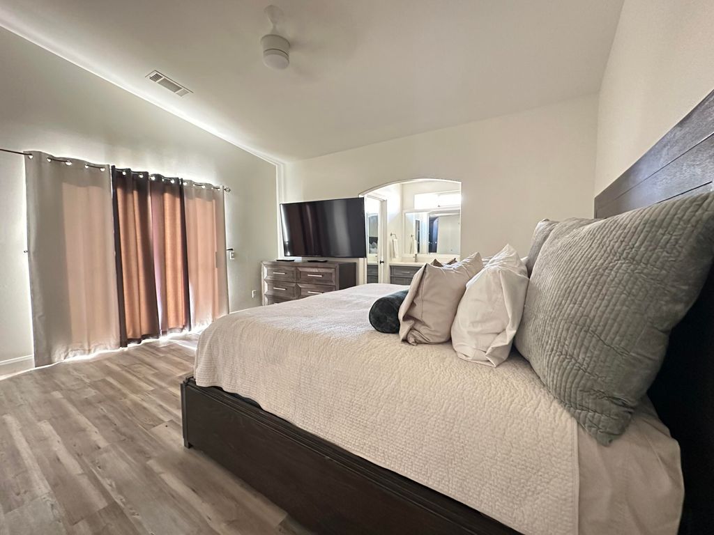 Photo of 54445 Avenida Alvarado, La Quinta, CA 92253 (MLS # 219144443)