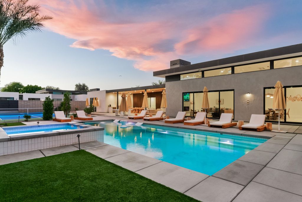 Photo of 80895 Kiwi Court, La Quinta, CA 92253 (MLS # 219140767)