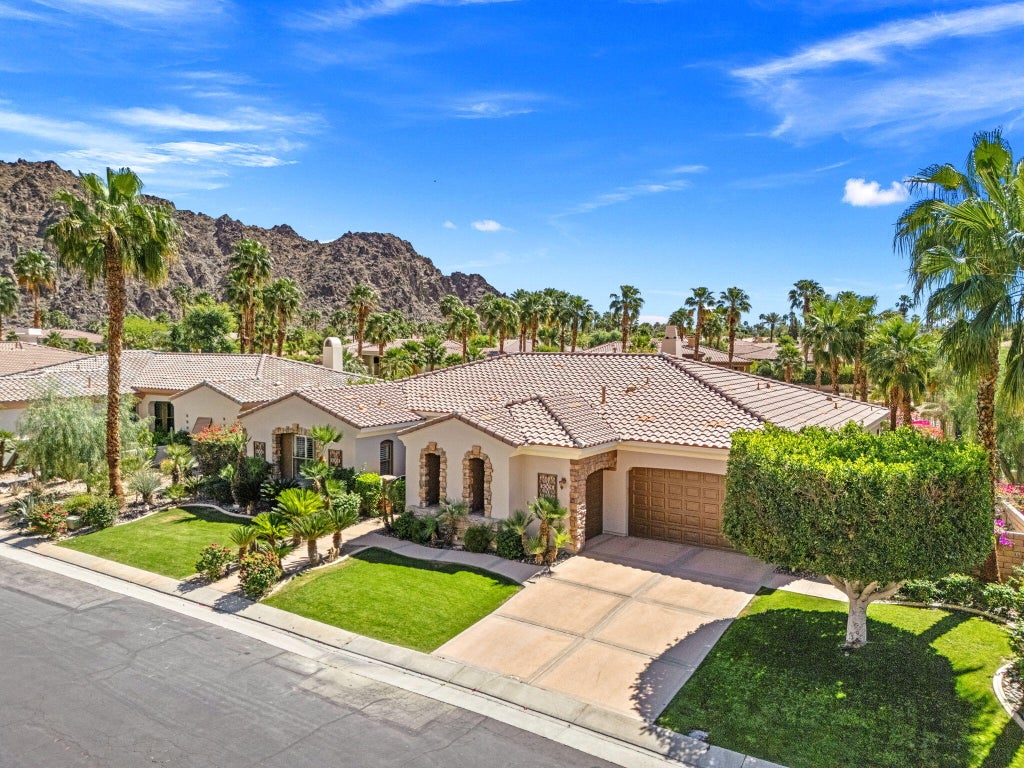 Photo of 47820 Stillwater Drive, La Quinta, CA 92253 (MLS # 219153302)