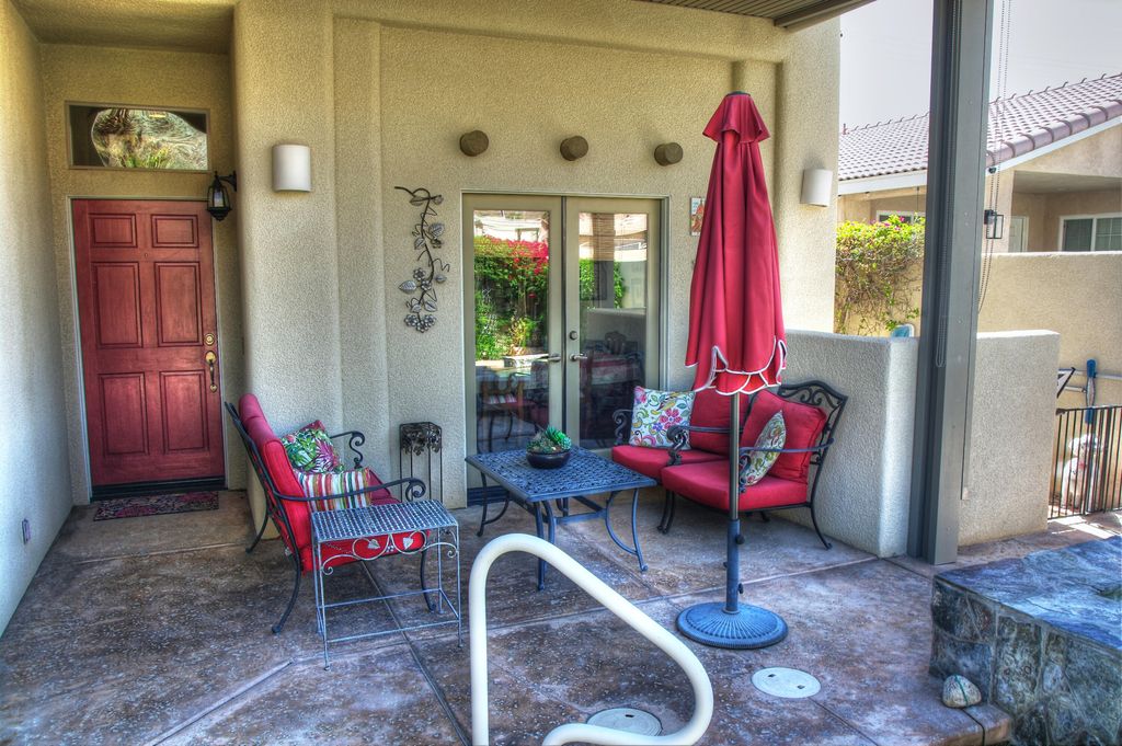 Photo of 52550 Avenida Obregon, La Quinta, CA 92253 (MLS # 219136847)