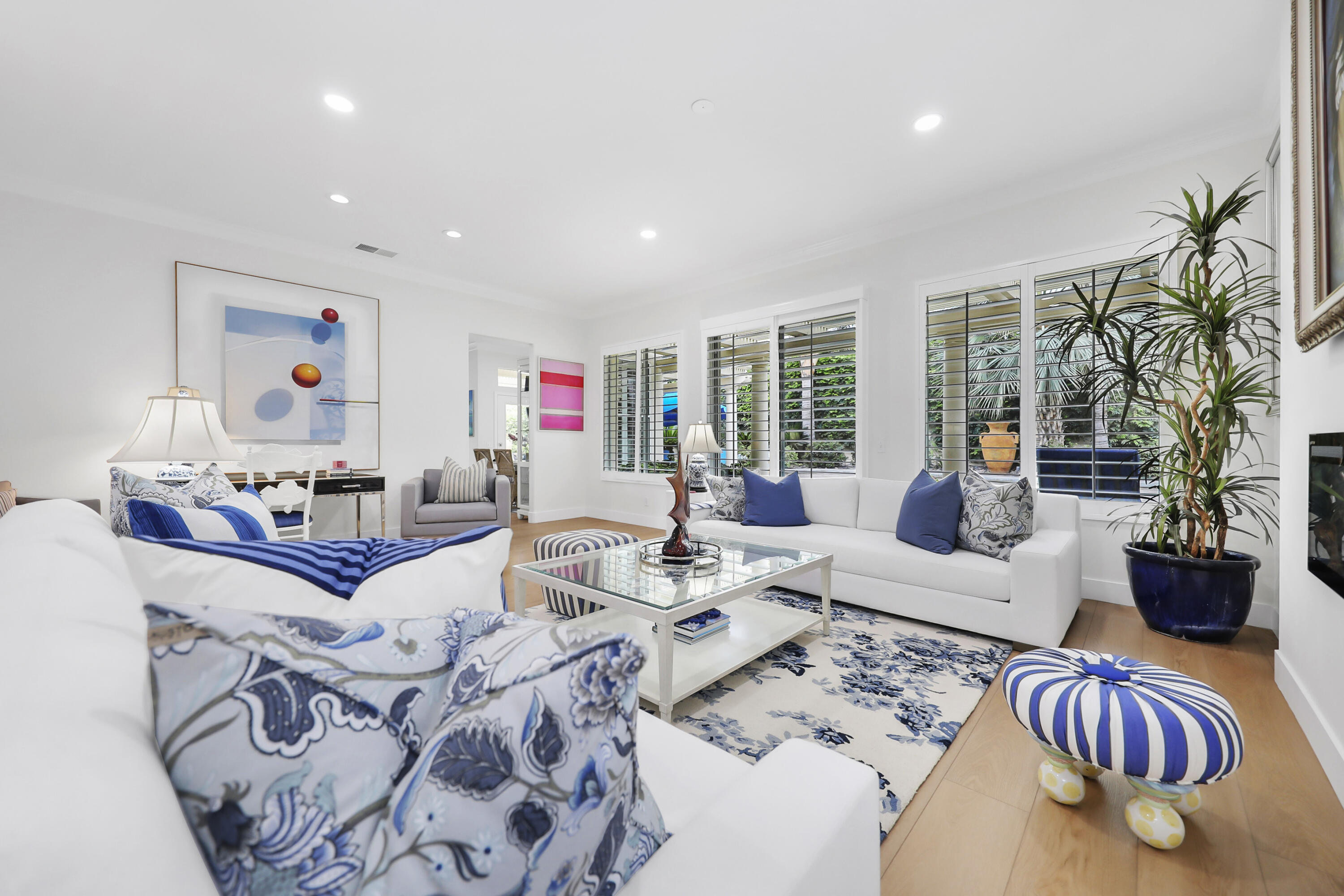 Indian Wells, California 92210, United States, 4 Bedrooms Bedrooms, ,3 BathroomsBathrooms,Residential,Pending,197417