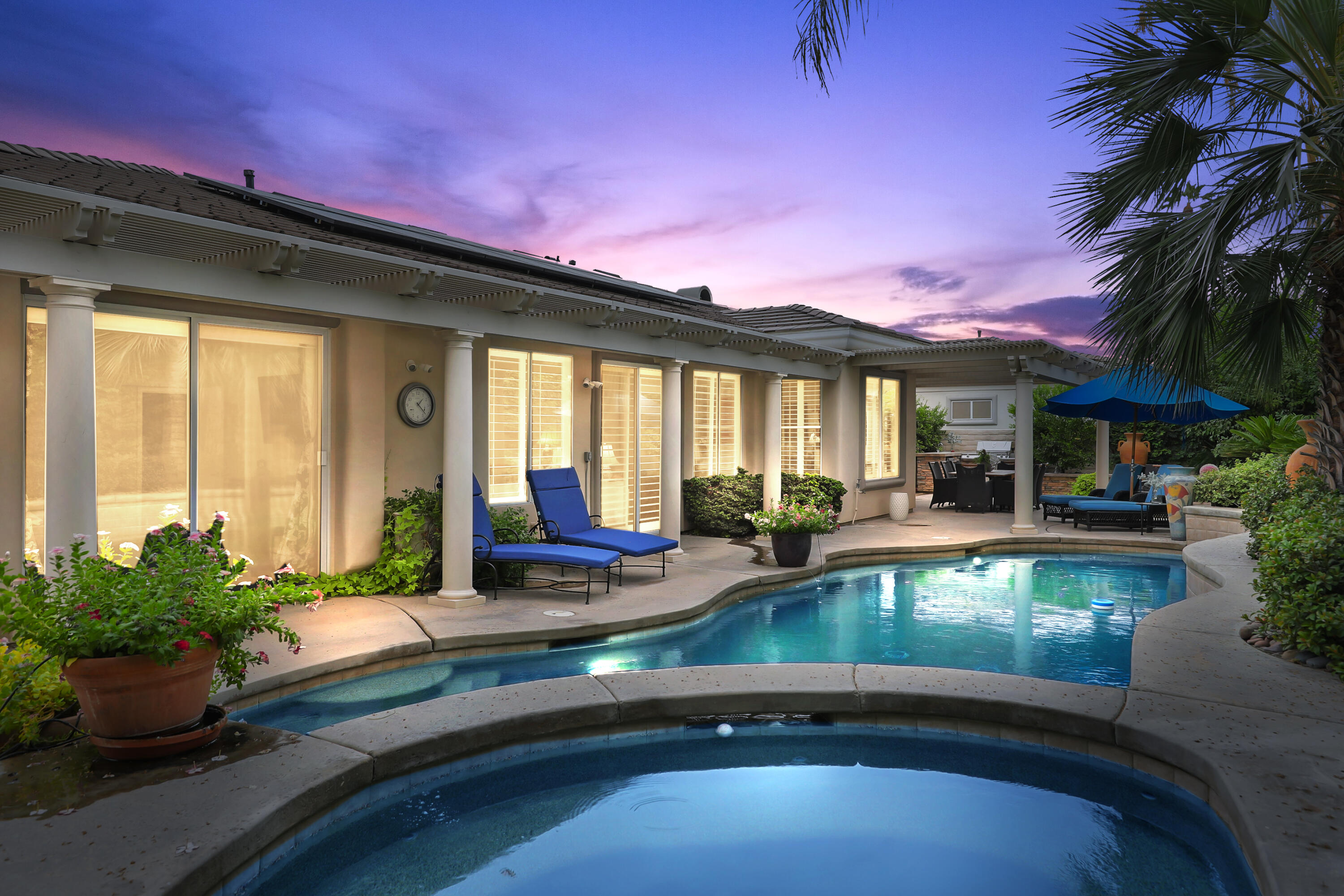 Indian Wells, California 92210, United States, 4 Bedrooms Bedrooms, ,3 BathroomsBathrooms,Residential,Pending,197417