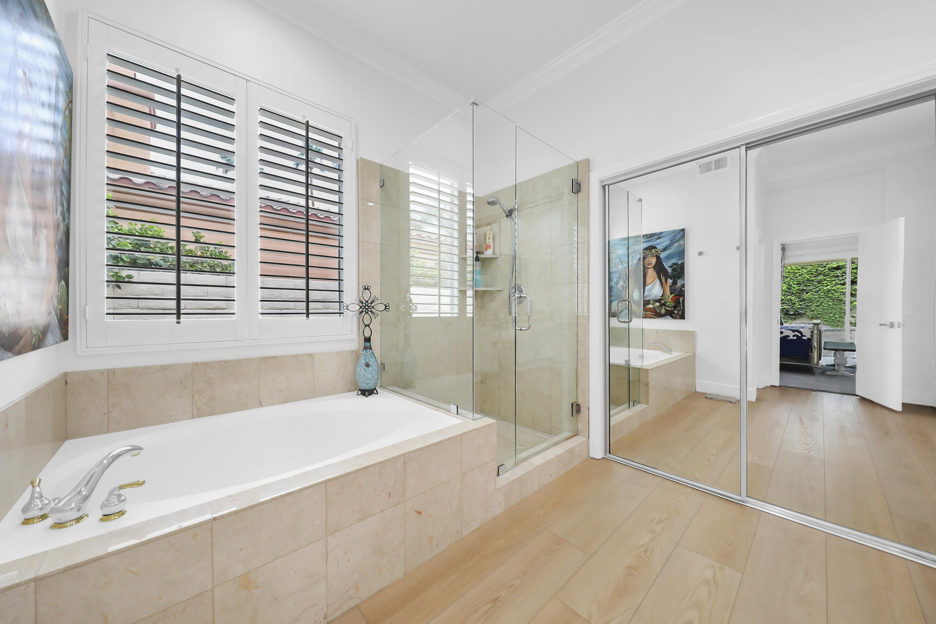 Indian Wells, California 92210, United States, 4 Bedrooms Bedrooms, ,3 BathroomsBathrooms,Residential,Pending,197417