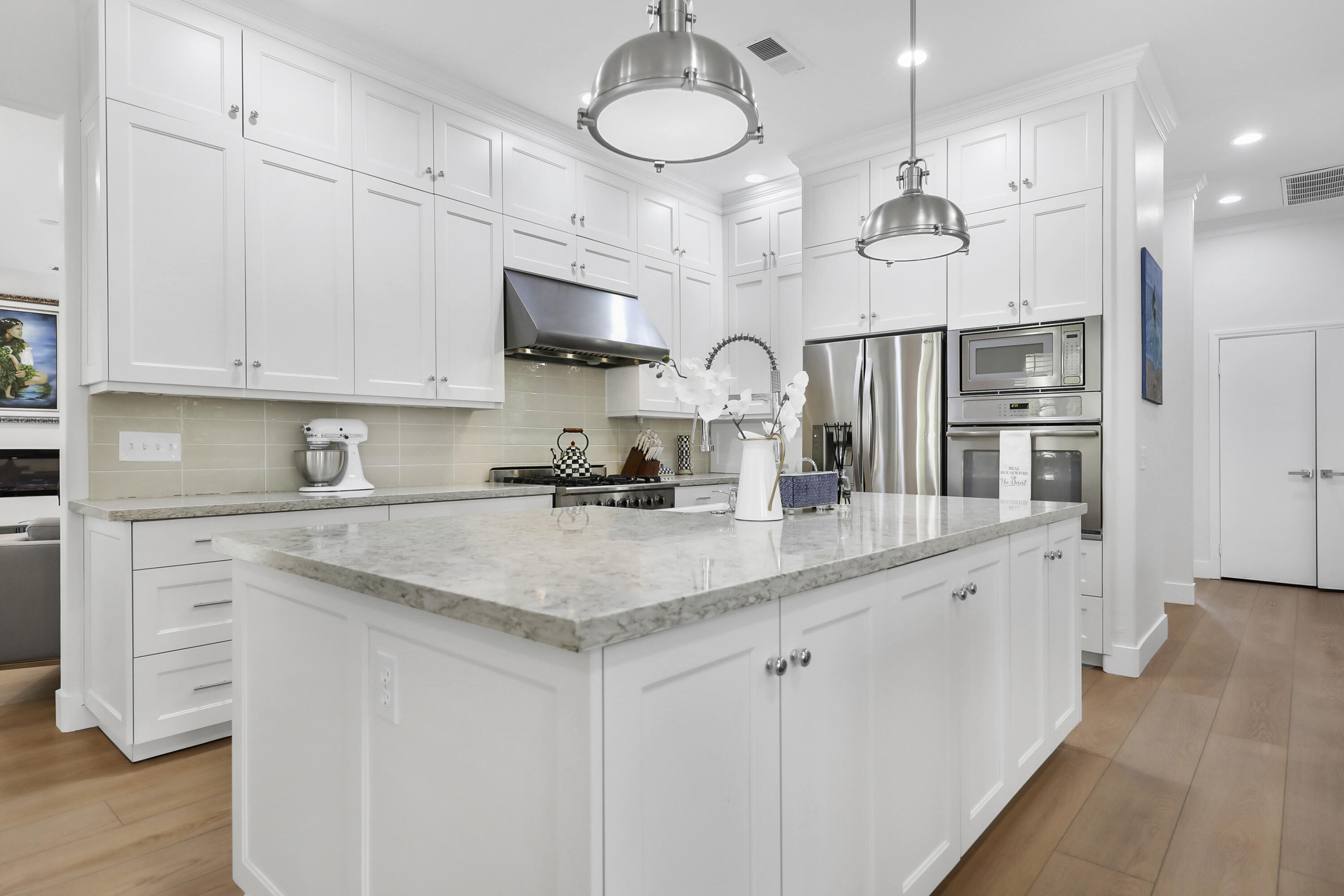 Indian Wells, California 92210, United States, 4 Bedrooms Bedrooms, ,3 BathroomsBathrooms,Residential,Pending,197417