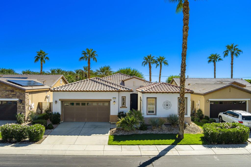 Photo of 61254 Cactus Spring, La Quinta, CA 92253 (MLS # 219135943)