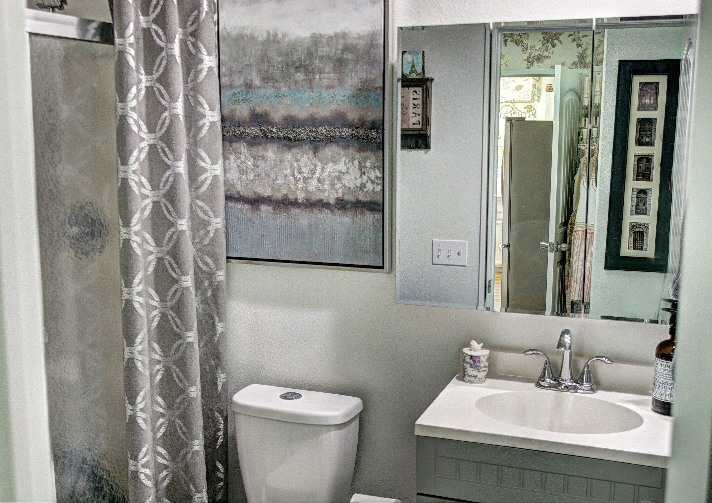 Indio, California 92201, United States, 4 Bedrooms Bedrooms, ,3 BathroomsBathrooms,Residential,Active,561