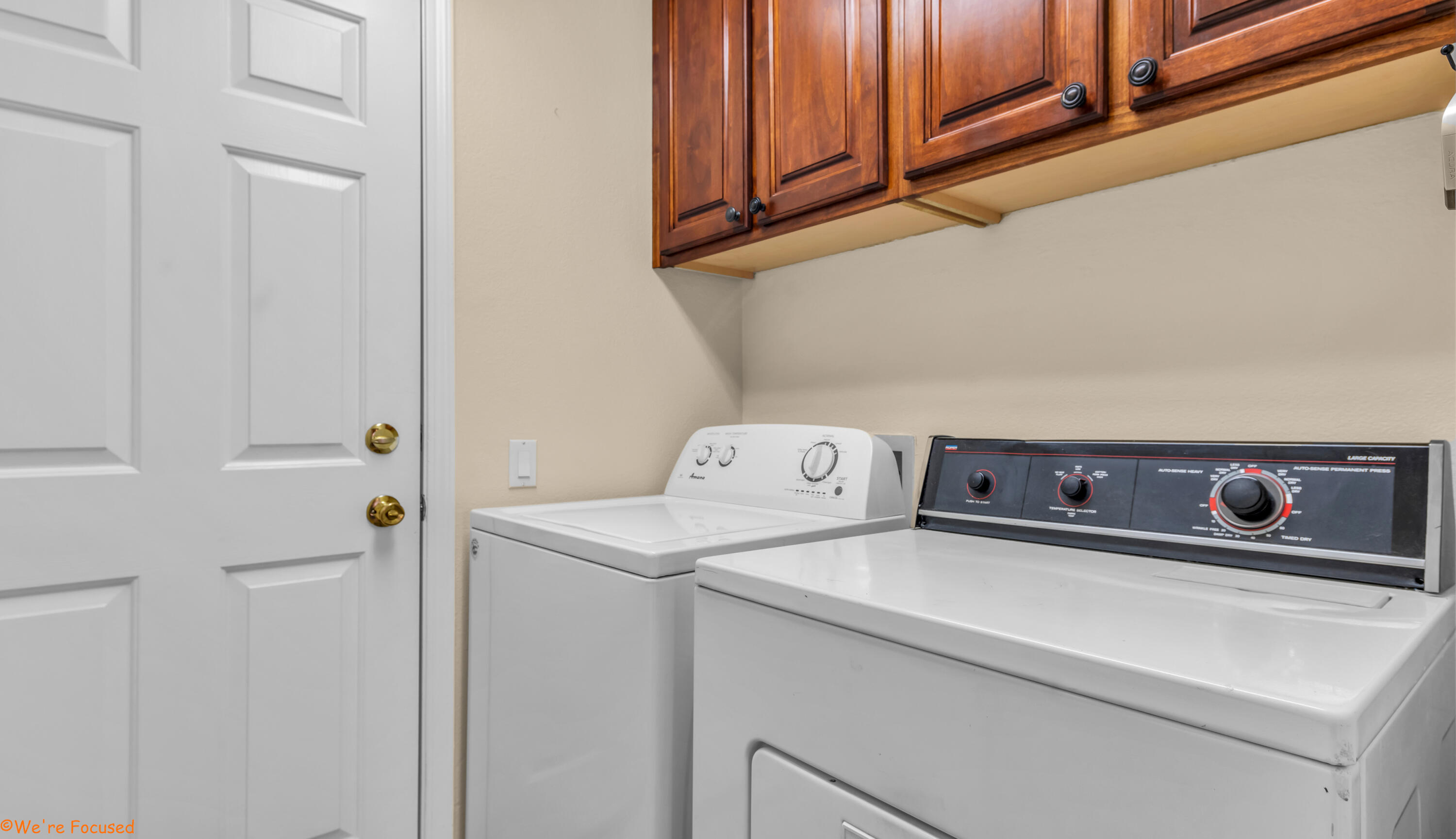 Palm Desert, California 92211, United States, 2 Bedrooms Bedrooms, ,2 BathroomsBathrooms,Residential,Pending,7375