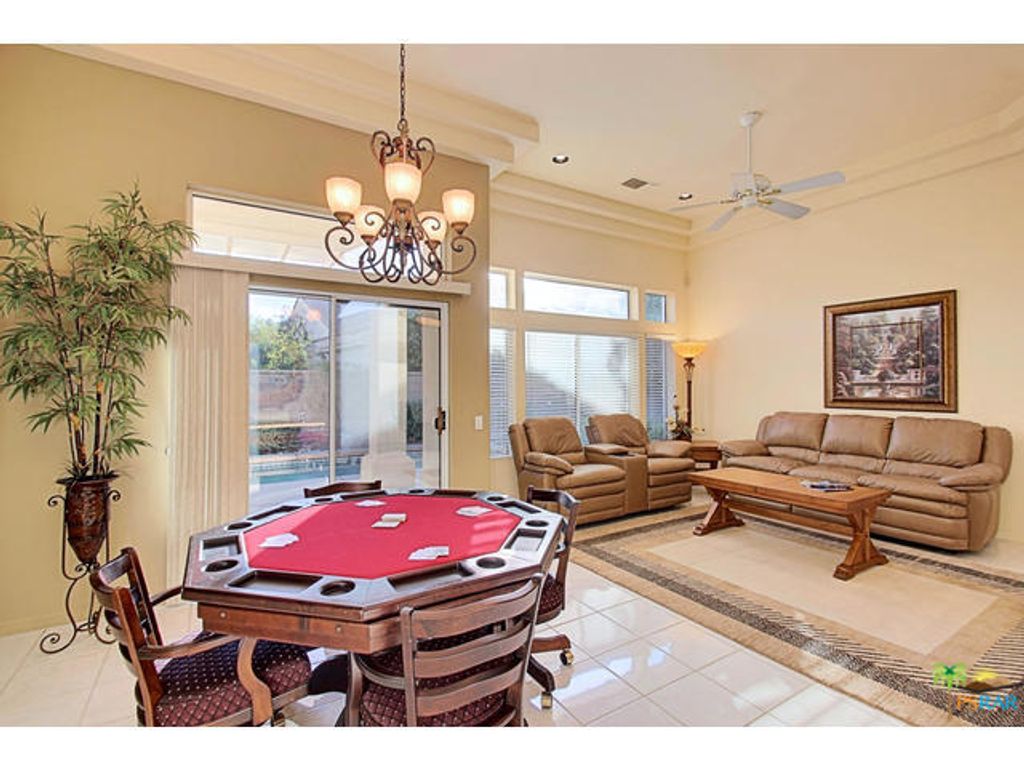 listing image 10993343112015534689