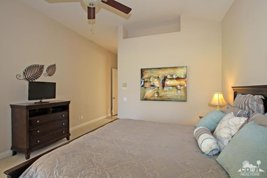 listing image 10996145427783220449