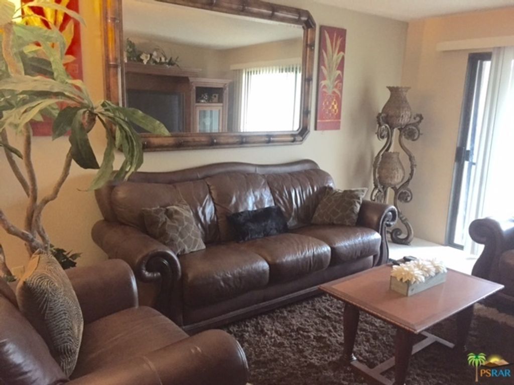 listing image 10995653909312572500