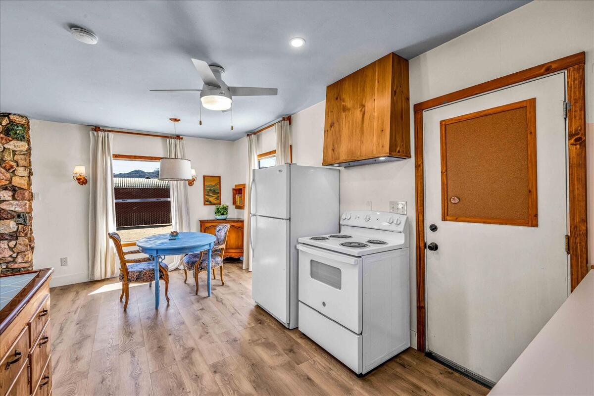 Joshua Tree, California 92252, United States, 1 Bedroom Bedrooms, ,1 BathroomBathrooms,Residential,Active,93452