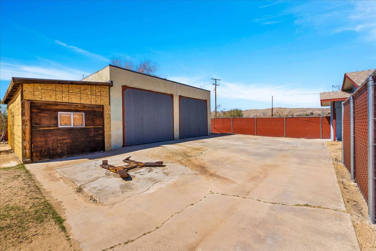 Joshua Tree, California 92252, United States, 1 Bedroom Bedrooms, ,1 BathroomBathrooms,Residential,Active,93452