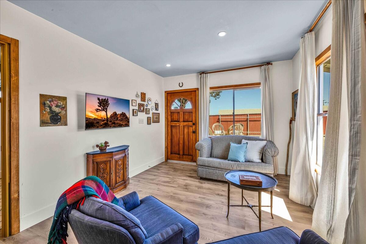 Joshua Tree, California 92252, United States, 1 Bedroom Bedrooms, ,1 BathroomBathrooms,Residential,Active,93452