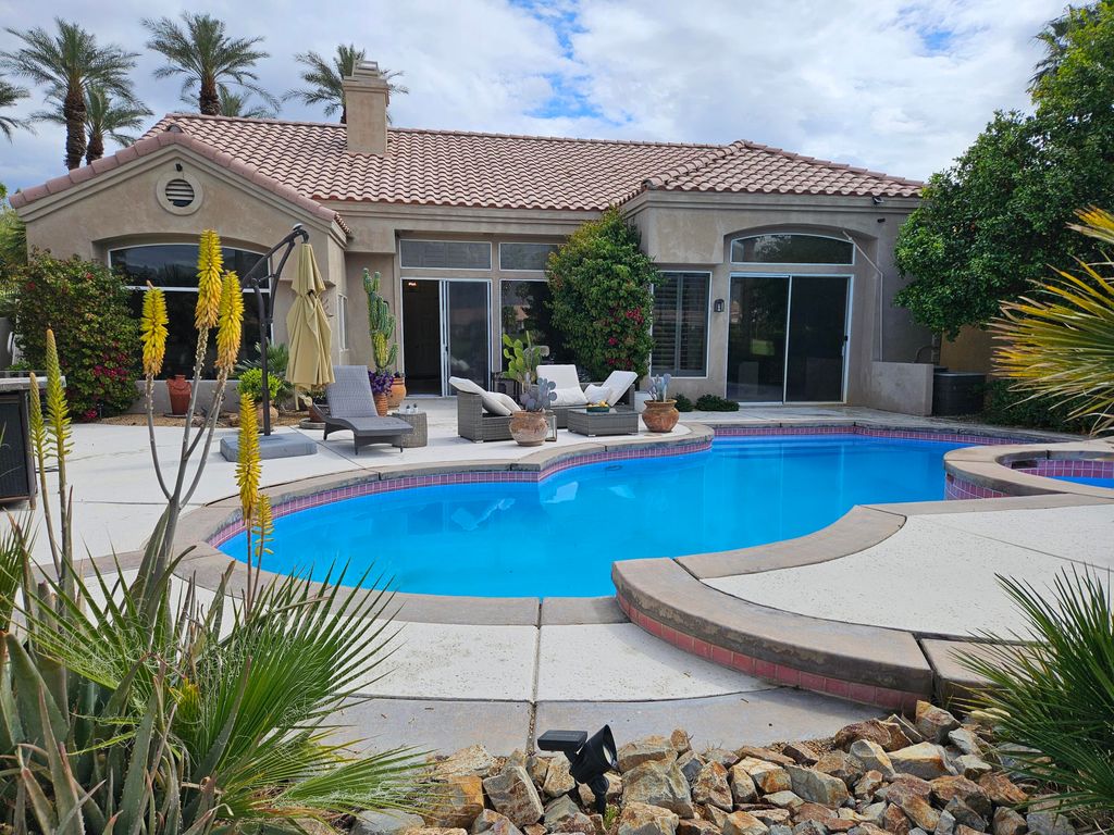 Photo of 50345 Grand Traverse Avenue, La Quinta, CA 92253 (MLS # 219147622)