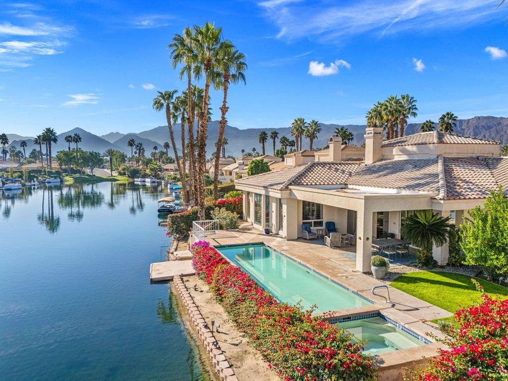 Photo of 47560 Via Montigo, La Quinta, CA 92253 (MLS # 219139359)