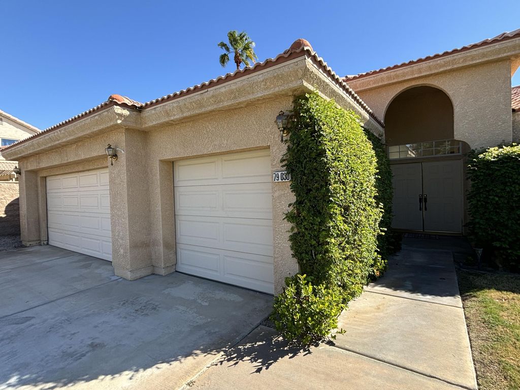 Photo of 79030 Ladera Drive, La Quinta, CA 92253 (MLS # 219136858)