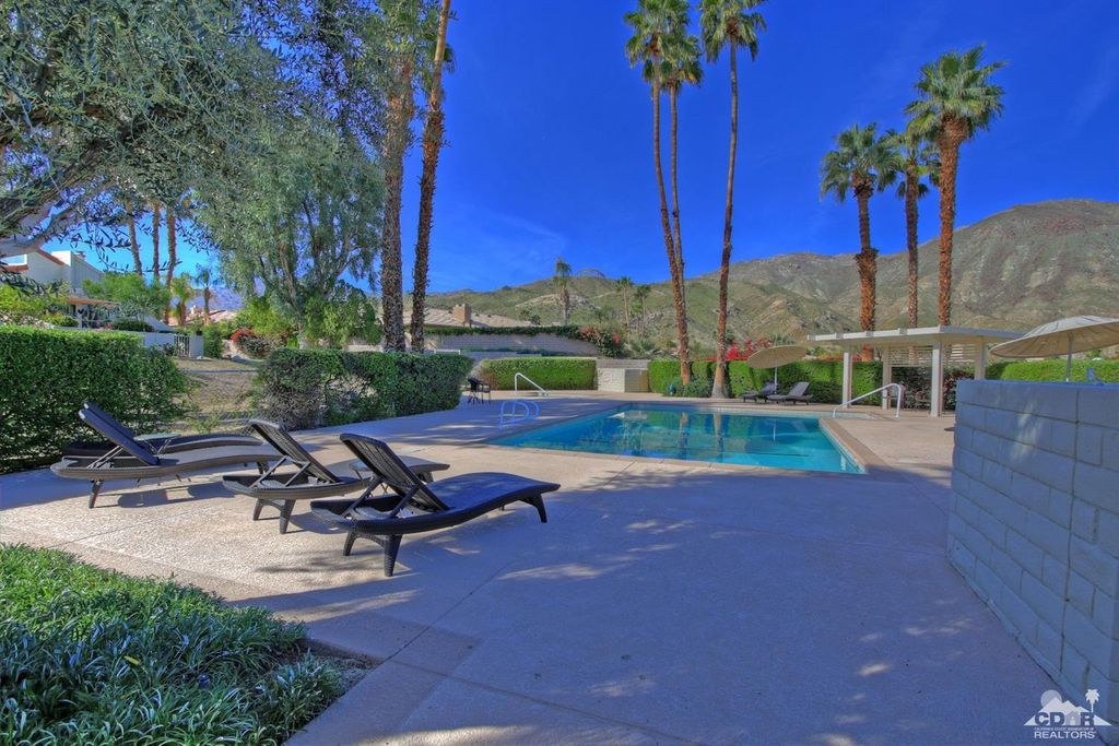 listing image 10992575607518688013