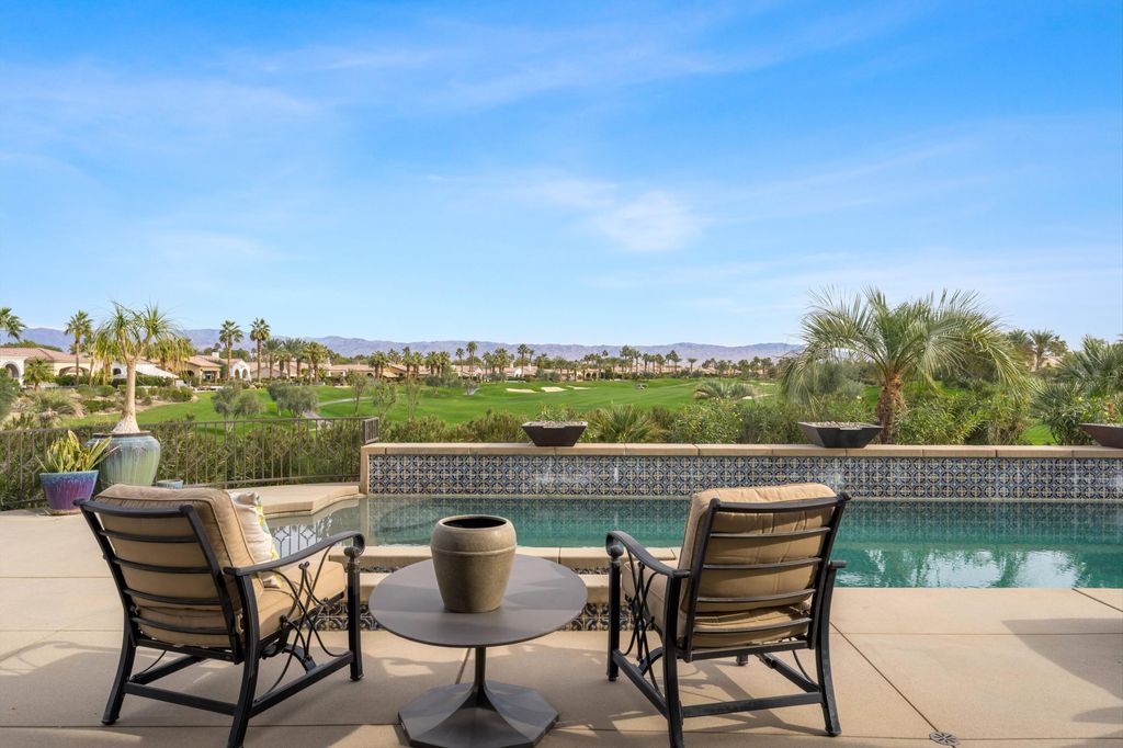 Photo of 58380 Aracena, La Quinta, CA 92253 (MLS # 219138974)