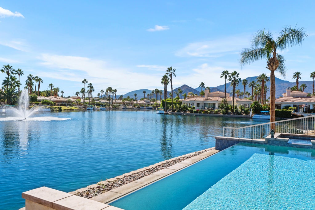 Photo of 47380 Via Cordova, La Quinta, CA 92253 (MLS # 219154564)