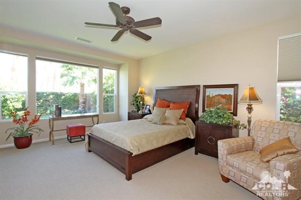 listing image 10990723290778562618