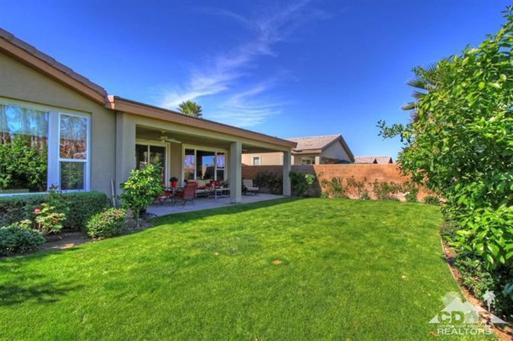 listing image 10993452775228830743