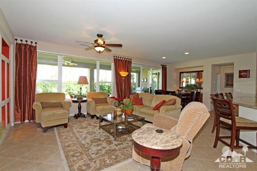 listing image 10996232401492363744