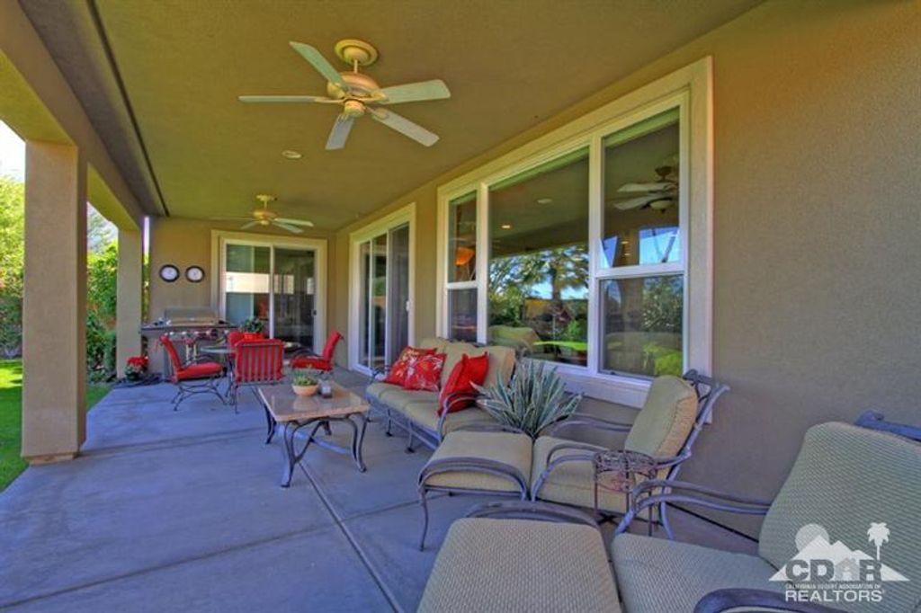 listing image 10990305880252402101