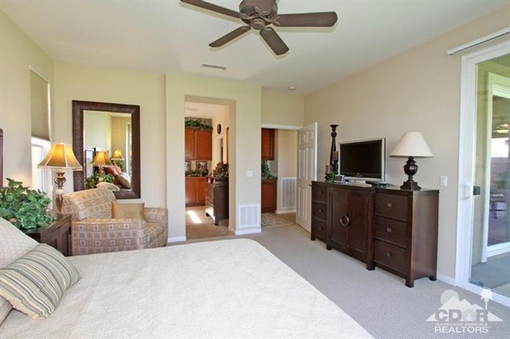 listing image 10992223579391282937